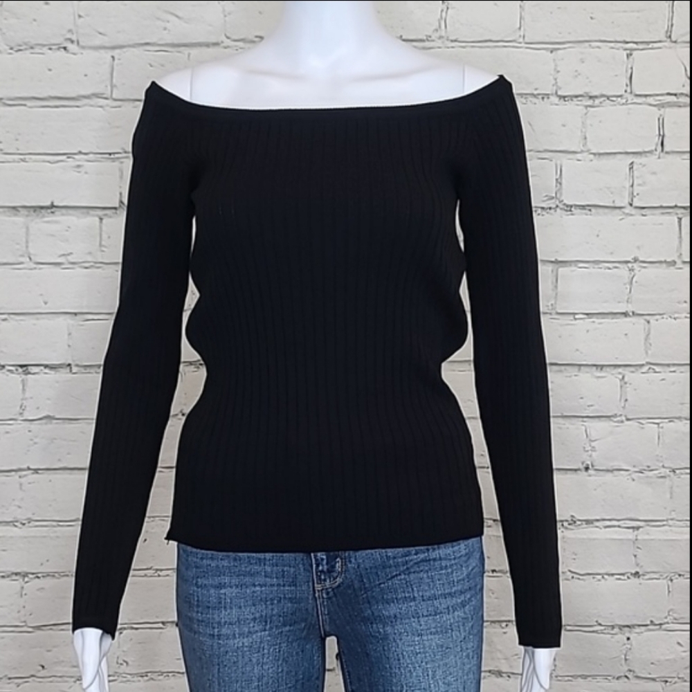 About Us Revolve Karlie Ribbed Knit Long Sleeve Side Zipper Sweater Black - NWOT